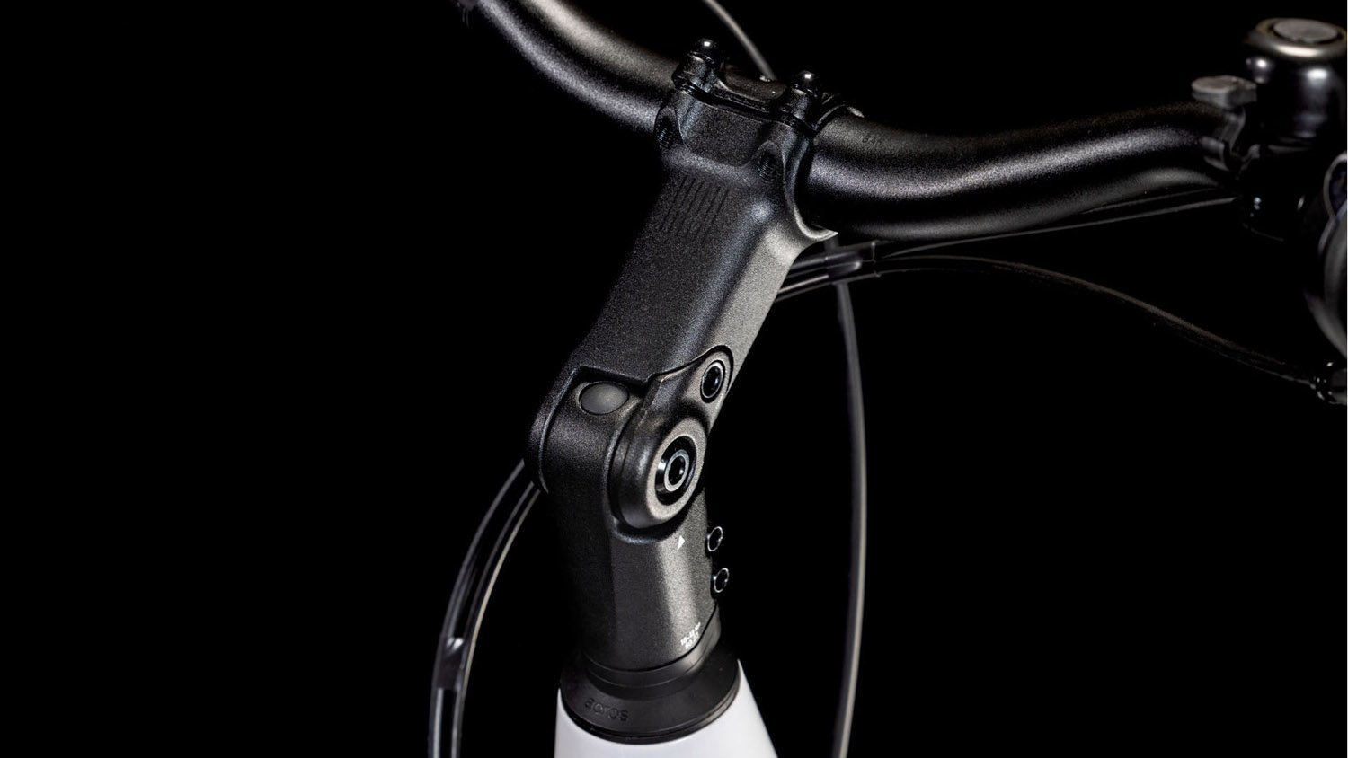 Cube Supreme Hybrid Comfort ONE 500 metallicwhite´n´black – Bild 6