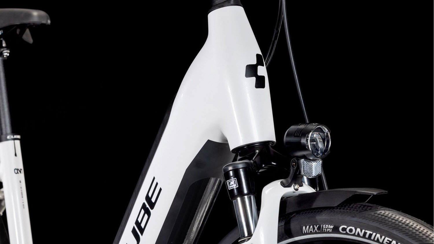 Cube Supreme Hybrid Comfort ONE 500 metallicwhite´n´black – Bild 3