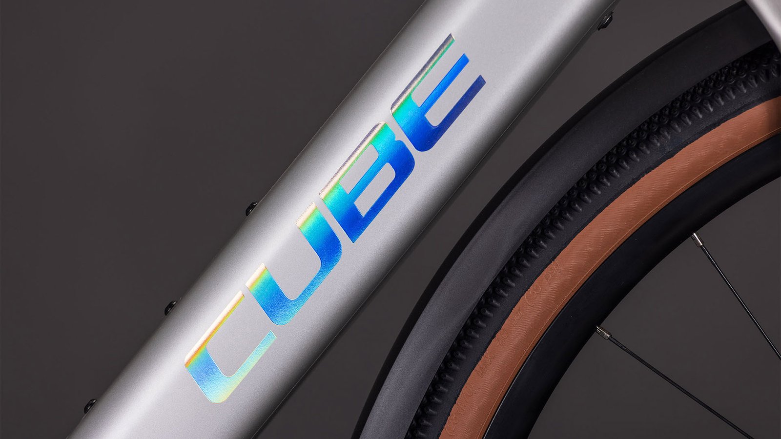 Cube Nulane Hybrid C:62 Race 400X FE sleekgrey´n´prism – Bild 3