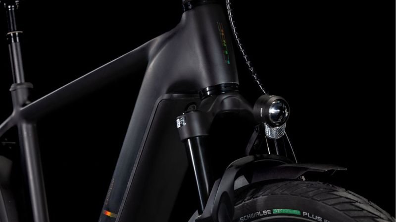 Cube Kathmandu Hybrid EXC 800 black´n´prism – Bild 3